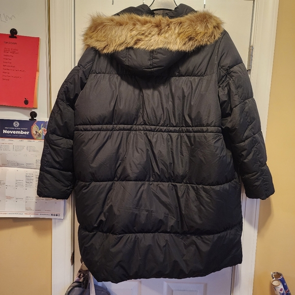 Nwt XXL Old Navy maternity black puffer coat with faux fur hood - Picture 5 of 8